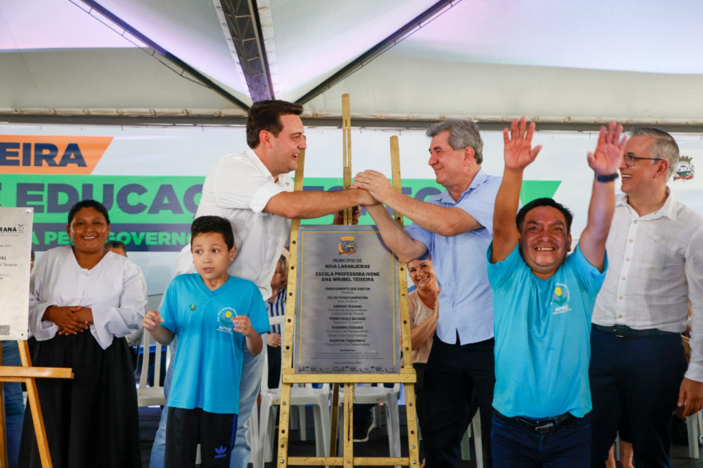 Ratinho Júnior inaugura 1ª Escola de Educação Especial feita pelo Estado, através de projeto do Deputado Bazana